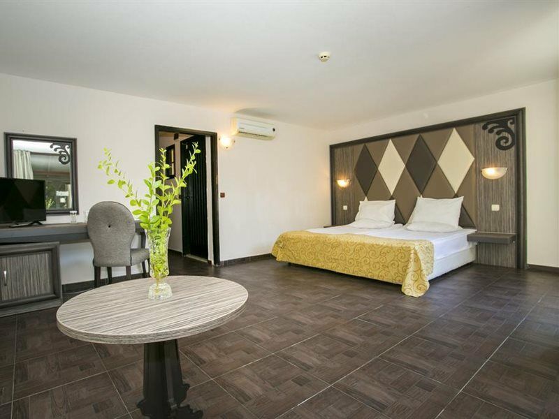 Elenite Villas Extérieur photo
